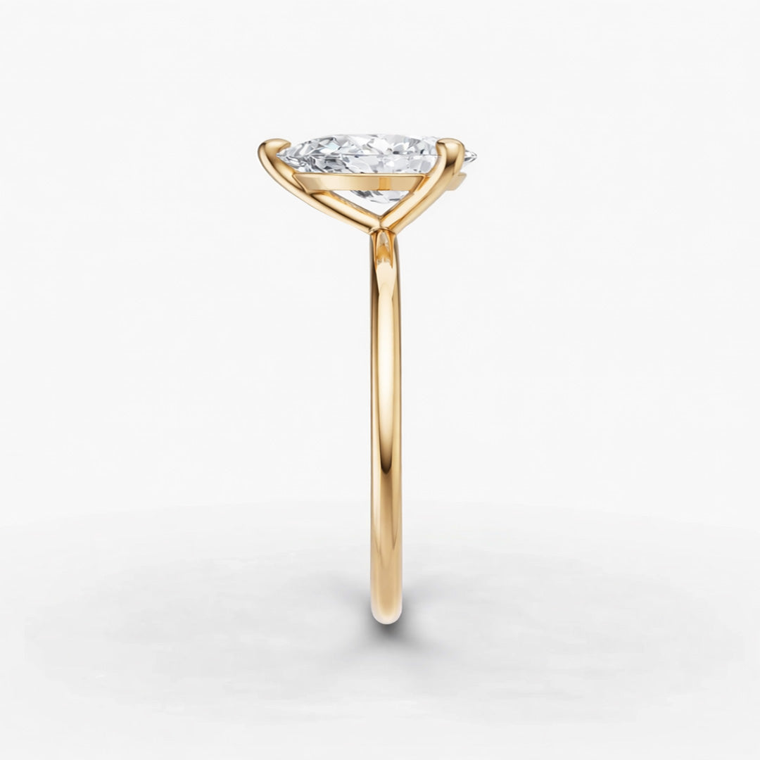 Solitaire Ring - Pear