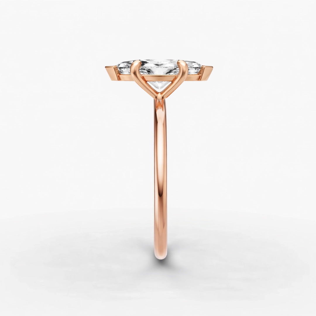 Solitaire Ring - Marquise