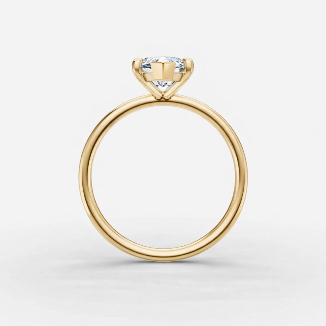 Solitaire Ring - Marquise