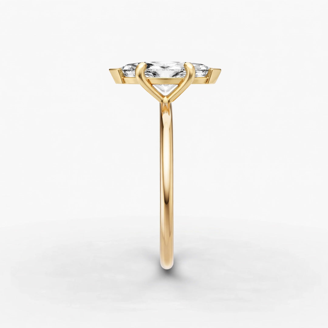 Solitaire Ring - Marquise