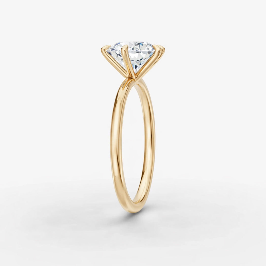 Solitaire Ring - Round