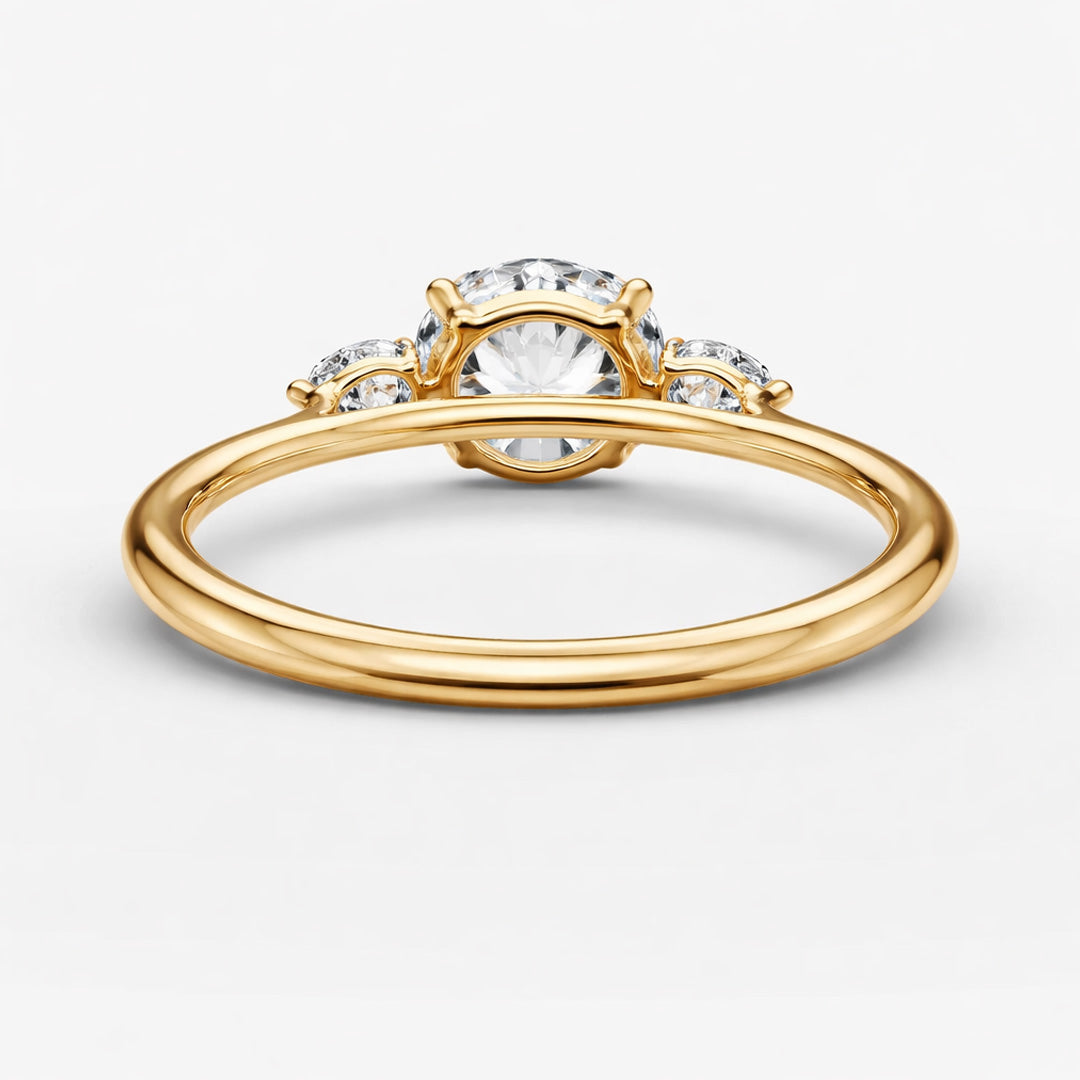 Three Stone Ring - Round