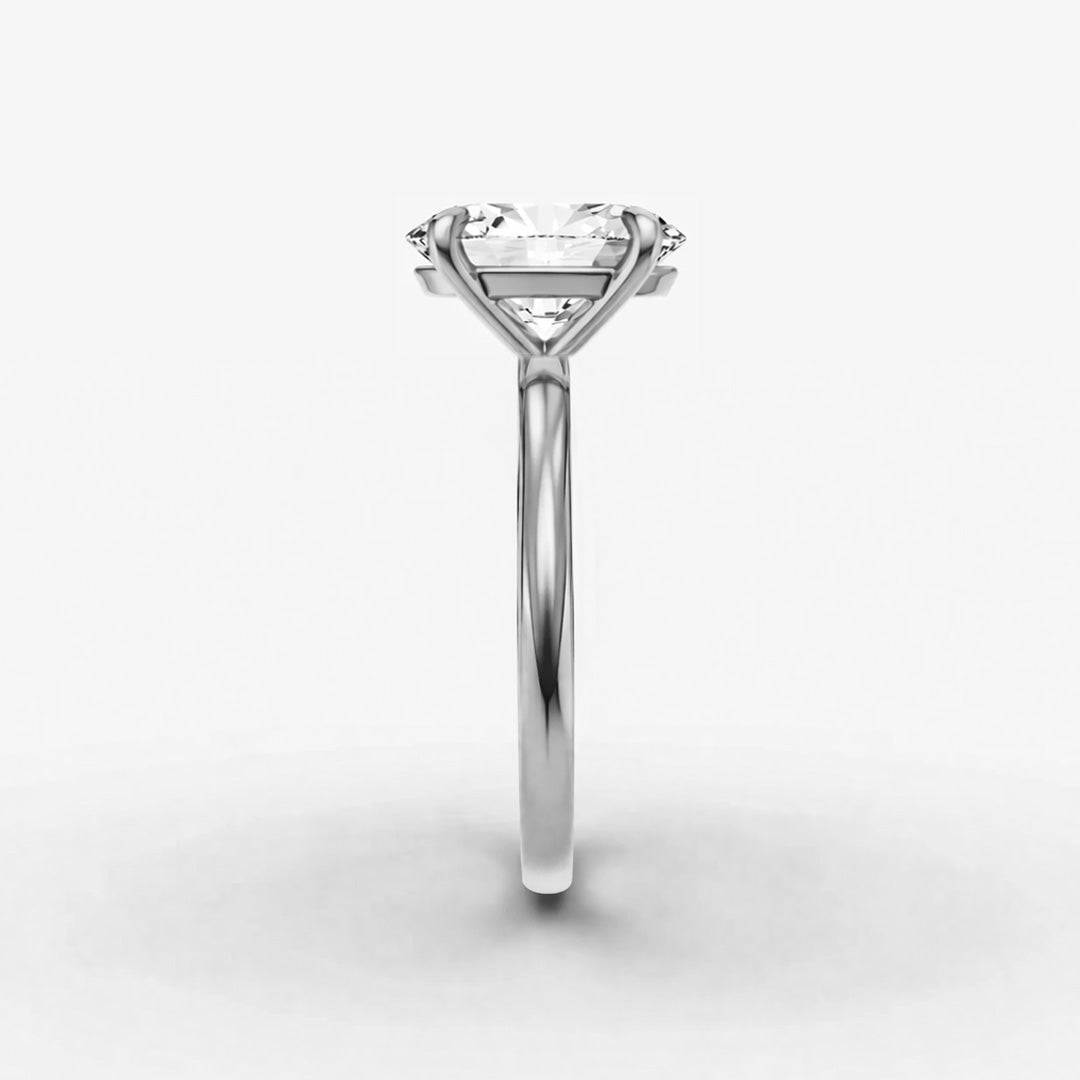 Solitaire Ring - Oval